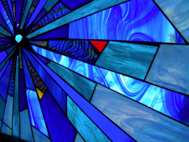 Tiffany stained glass (image by Verdani via Pixabay)